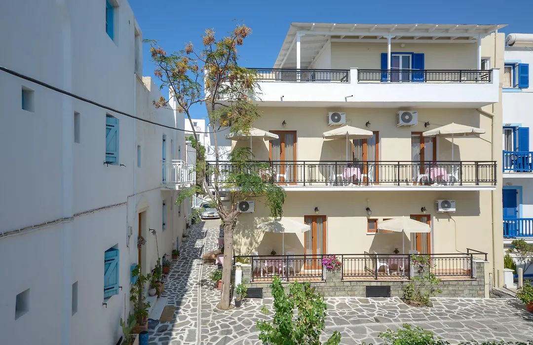 Panormos Hotel And Studios-1